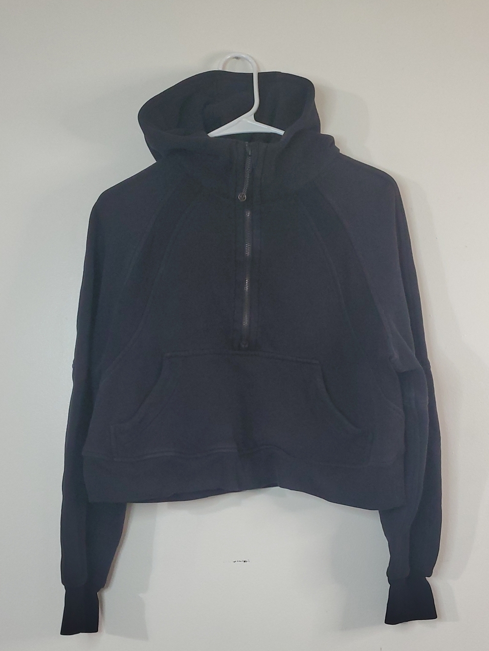 Lululemon Scuba Cropped Black Half-Zip Hoodie Sweater Size XS/S